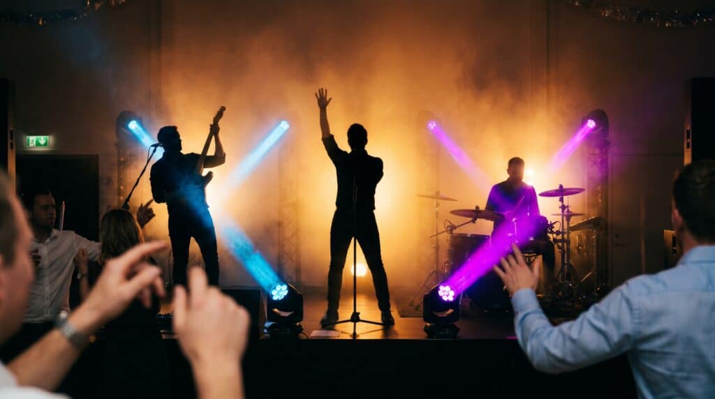 Copycatz spiller live med publikum